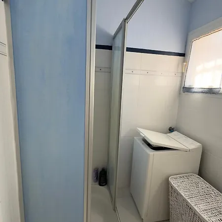 Scorcio Sull'acqua Apartment *